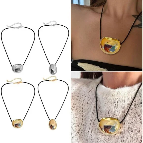 Women Gold-vertical 2 Stylish Metal Oval Shaped Neck chain Geometric Necklace